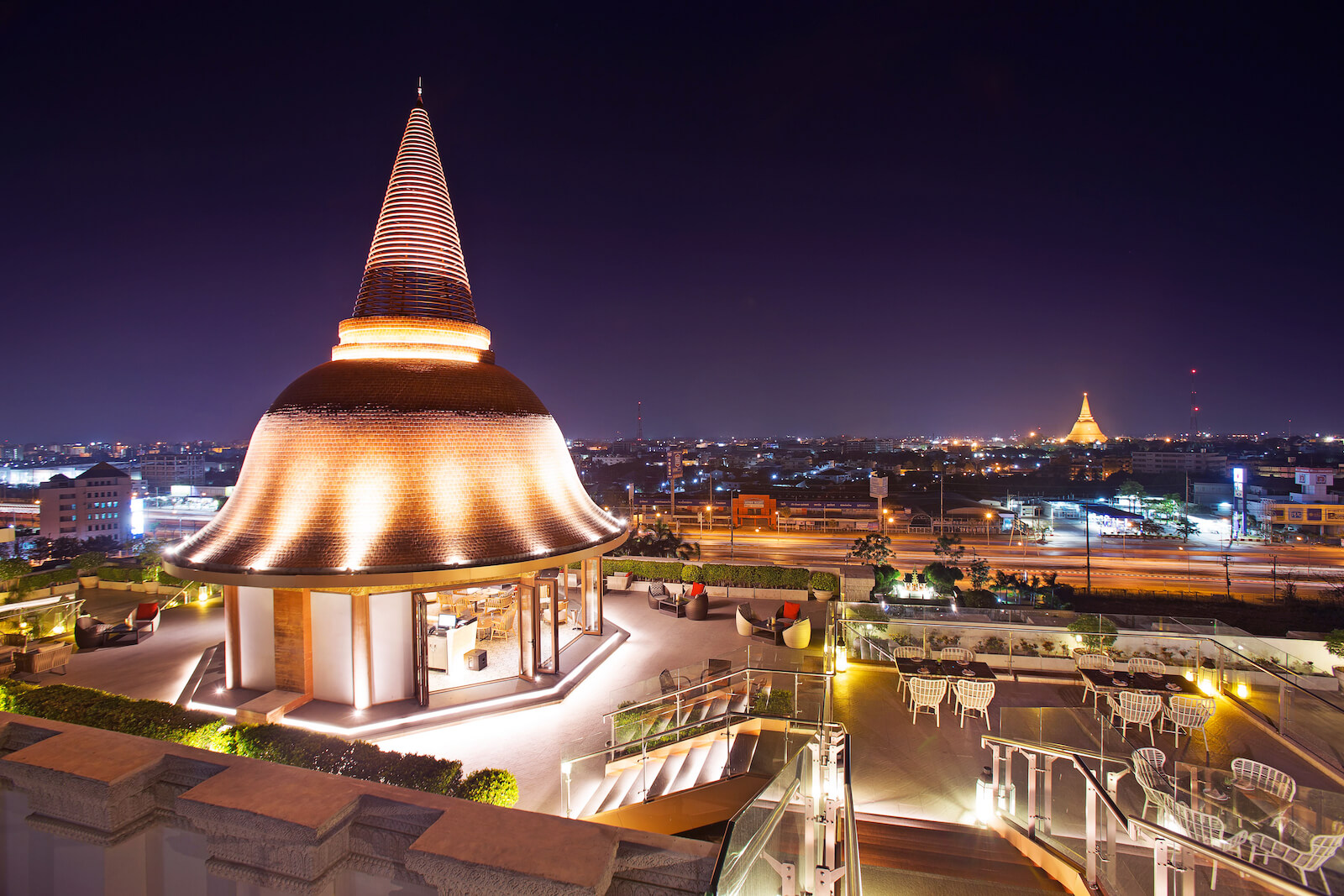 Sky-Bar_01-2.jpg